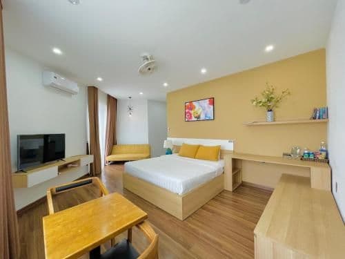 Studio with Balcony
