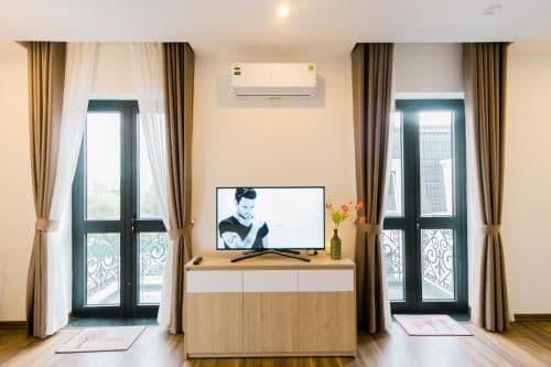 Studio with Balcony
