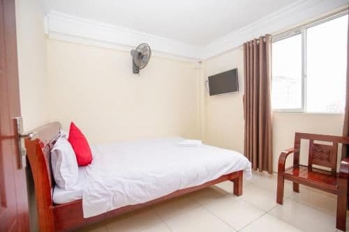 Standard King Room