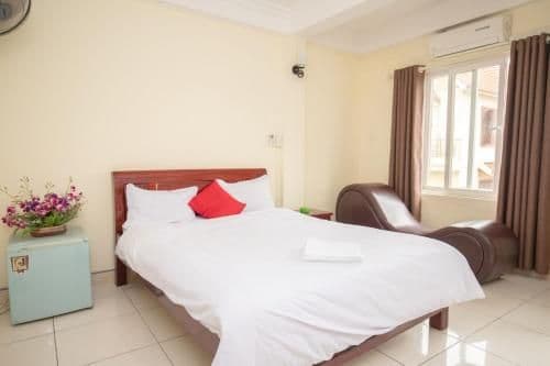 Standard King Room