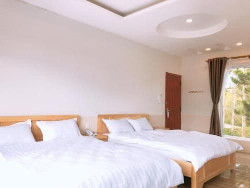 Quadruple Room with Mountain View