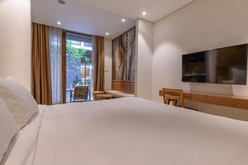 Studio with Pool View