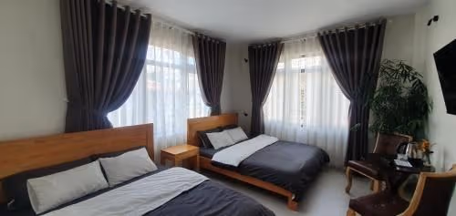 Deluxe Family Room