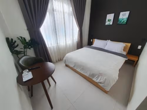 Deluxe Double Room (2 Adults + 1 Child)