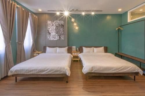 Deluxe Family Room