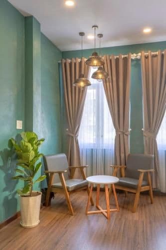 Deluxe Family Room