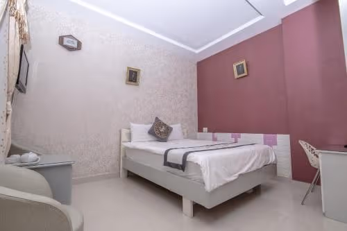 Standard King Room
