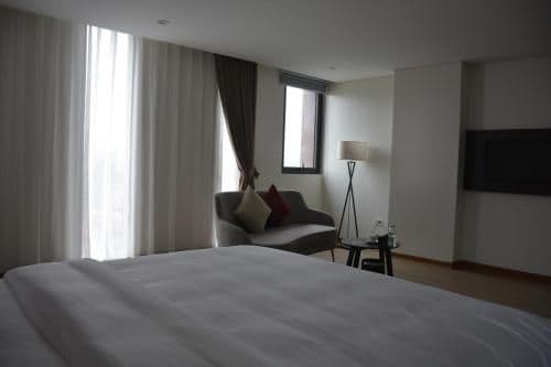 Double or Twin Room with Mountain View