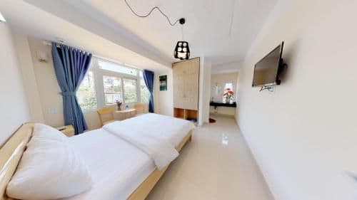 Double Room with Balcony