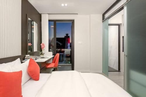 Apartment with Balcony