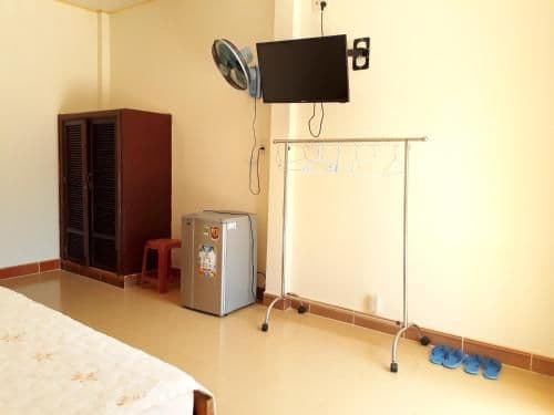 Deluxe Double Room (2 Adults + 1 Child)