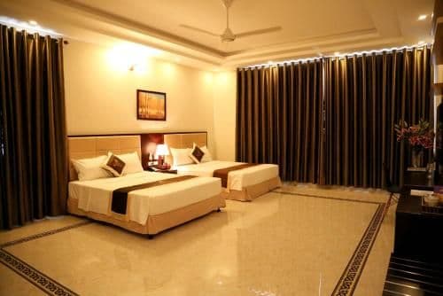 Deluxe Double or Twin Room with City View
