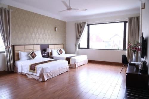 Large Double or Twin Room