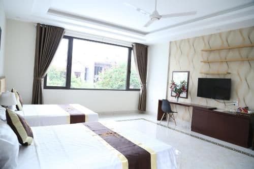 Large Double or Twin Room