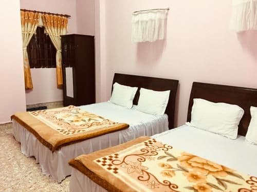 Quadruple Room with Private Bathroom