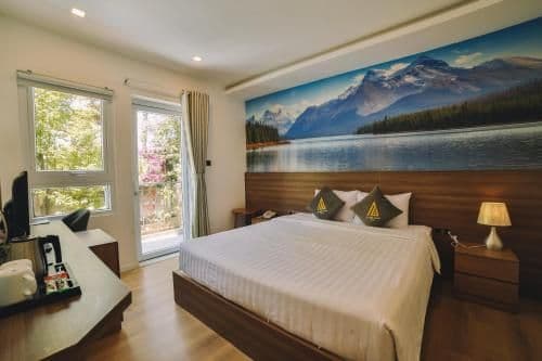 Deluxe King Room