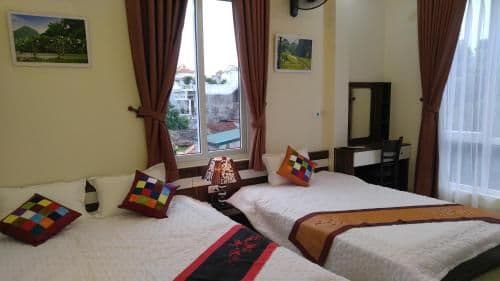 Twin Room with View
