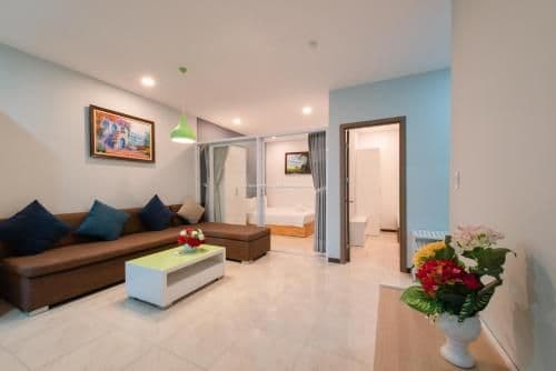 Three Bedroom Apartment with Ocean View