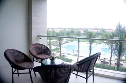 Apartment with Balcony