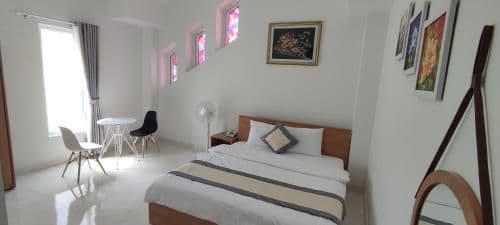 Large Double Room