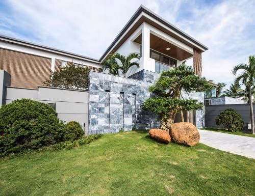 Villa with Sea View