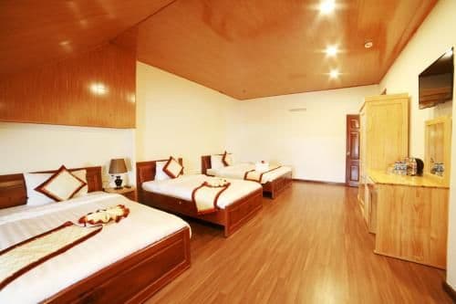 Deluxe Family Room