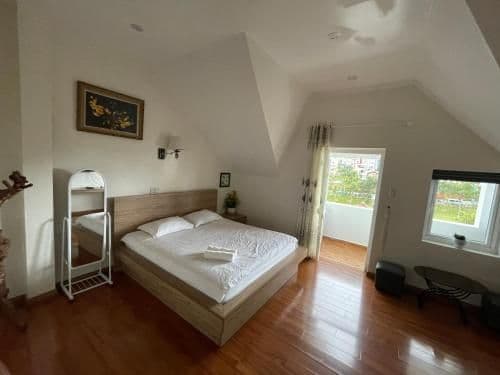Double Room with Lake View