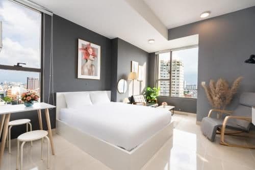 Studio Apartment
