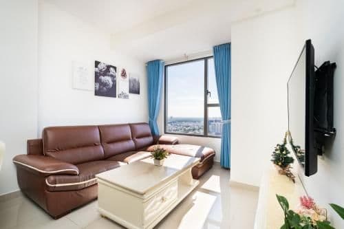 Apartment with Lake View
