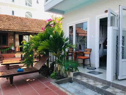 King Room with Pool View