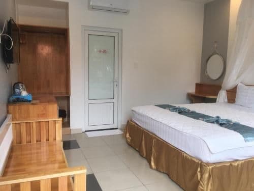 King Room with Pool View