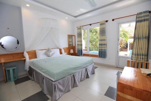 King Room with Pool View