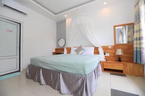 King Room with Pool View