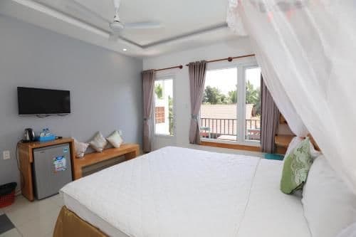King Room with Balcony