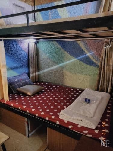 Bed in 6-Bed Mixed Dormitory Room
