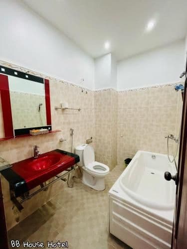 Quadruple Room with Private Bathroom
