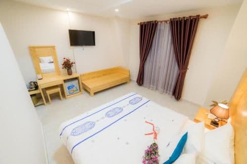 Deluxe King Suite