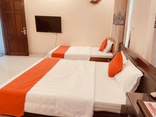 Deluxe Family Room