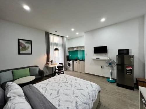 Studio Apartment