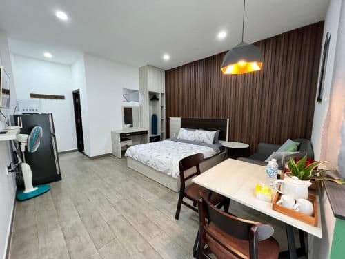 Studio Apartment