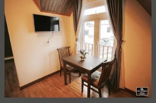 Deluxe King Suite