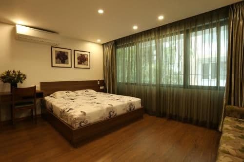 Studio Apartment with Window