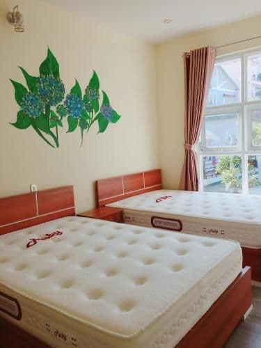 Large Double or Twin Room