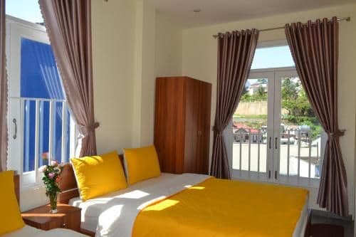 Large Double or Twin Room