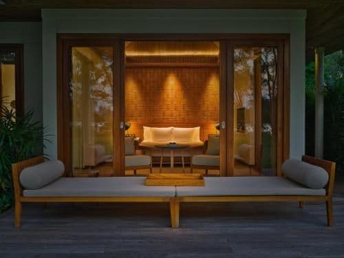 Lake Room