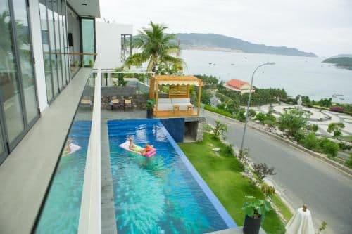 Villa with Sea View