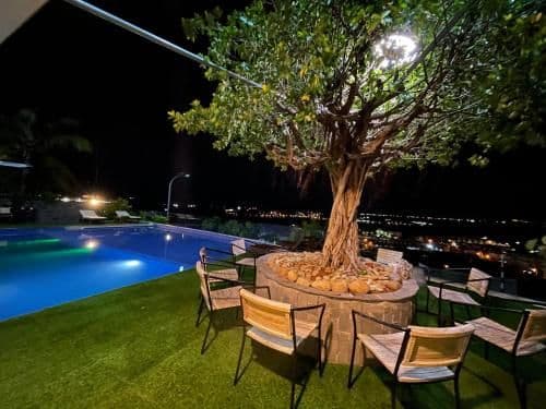 Villa with Sea View