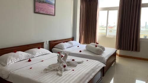 Deluxe Family Room