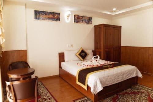 Deluxe Double Room with Bath