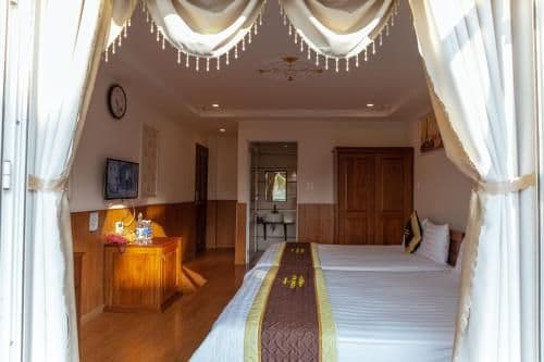 Twin Room with Balcony